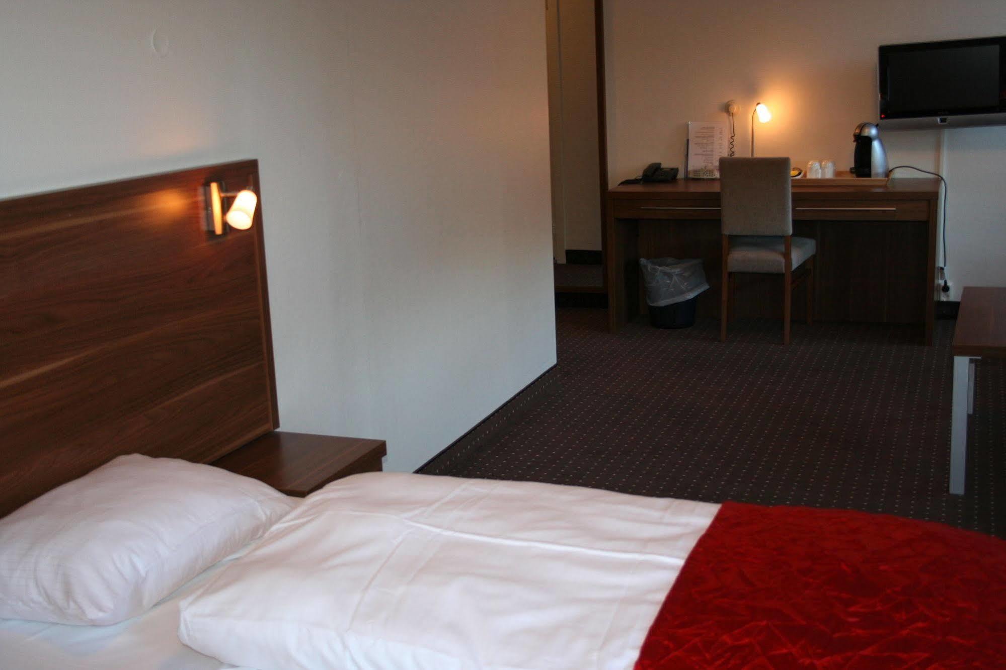 Thon Partner Hotel Otta Bagian luar foto